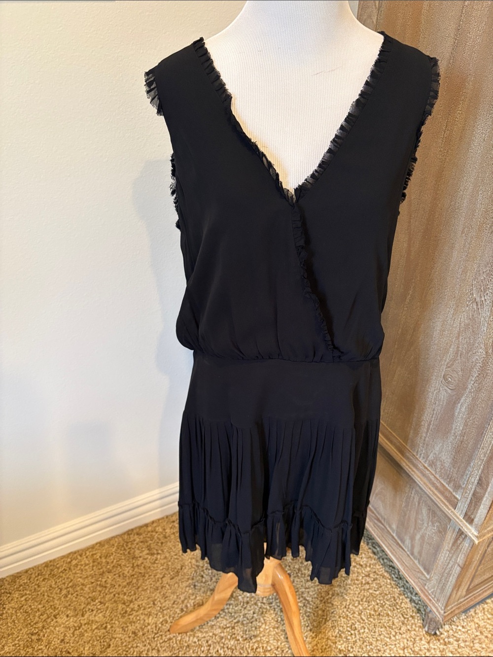 Nicole Miller Black Sleeveless V-Neck Mini Dress
